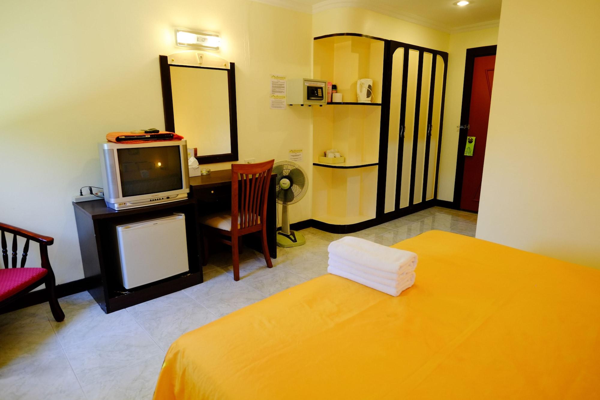 Adonis Guest house Patong